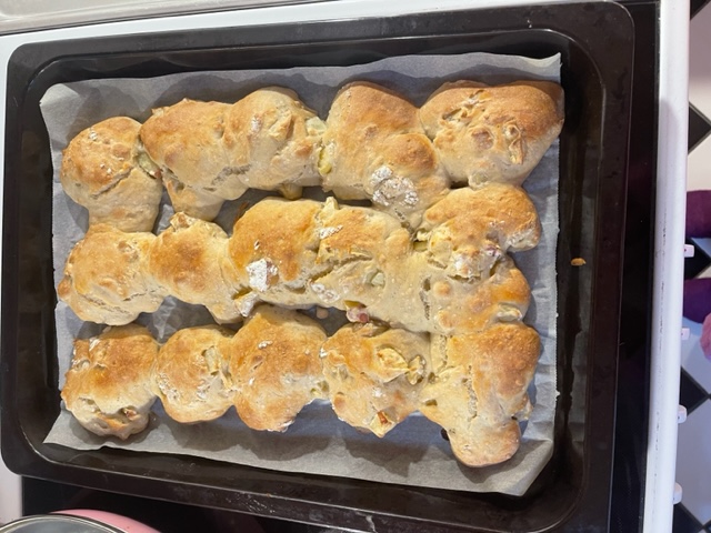 Långpanna med dagen-före bullar